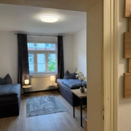 Kraempfervorstadt - 3 Schlafzimmer - 6 Betten - Wlan - Gratis Stellplatz - 2 Baeder Apartment Erfurt